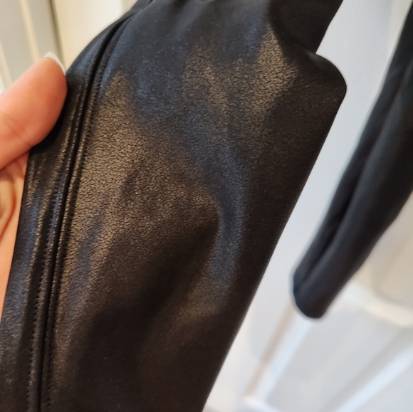Spanx maternity faux leather leggings - Picture 3 of 5